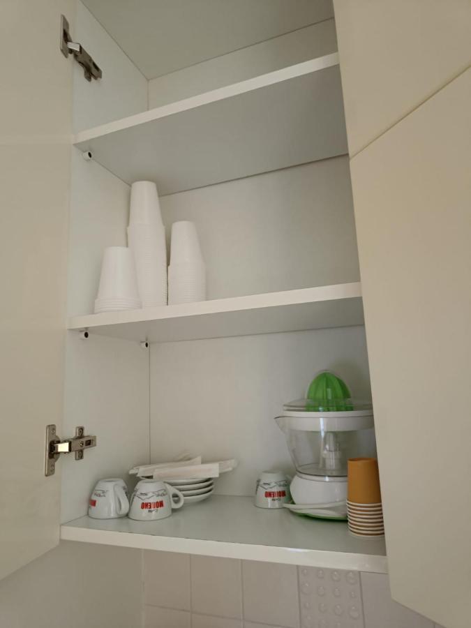 Domusmadre Apartment Napoli Bagian luar foto